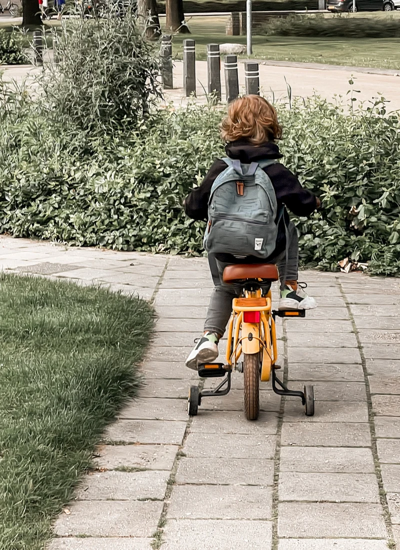 Hugo 4 jaar & naar school!